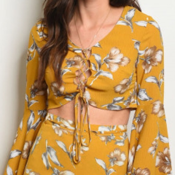 Mustard Gray Floral Crop Top & Skirt - Picture 4 of 7